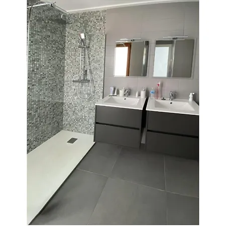 Breda,stylish With Pool And Views In Polop De La Marina, فيلة لقنت